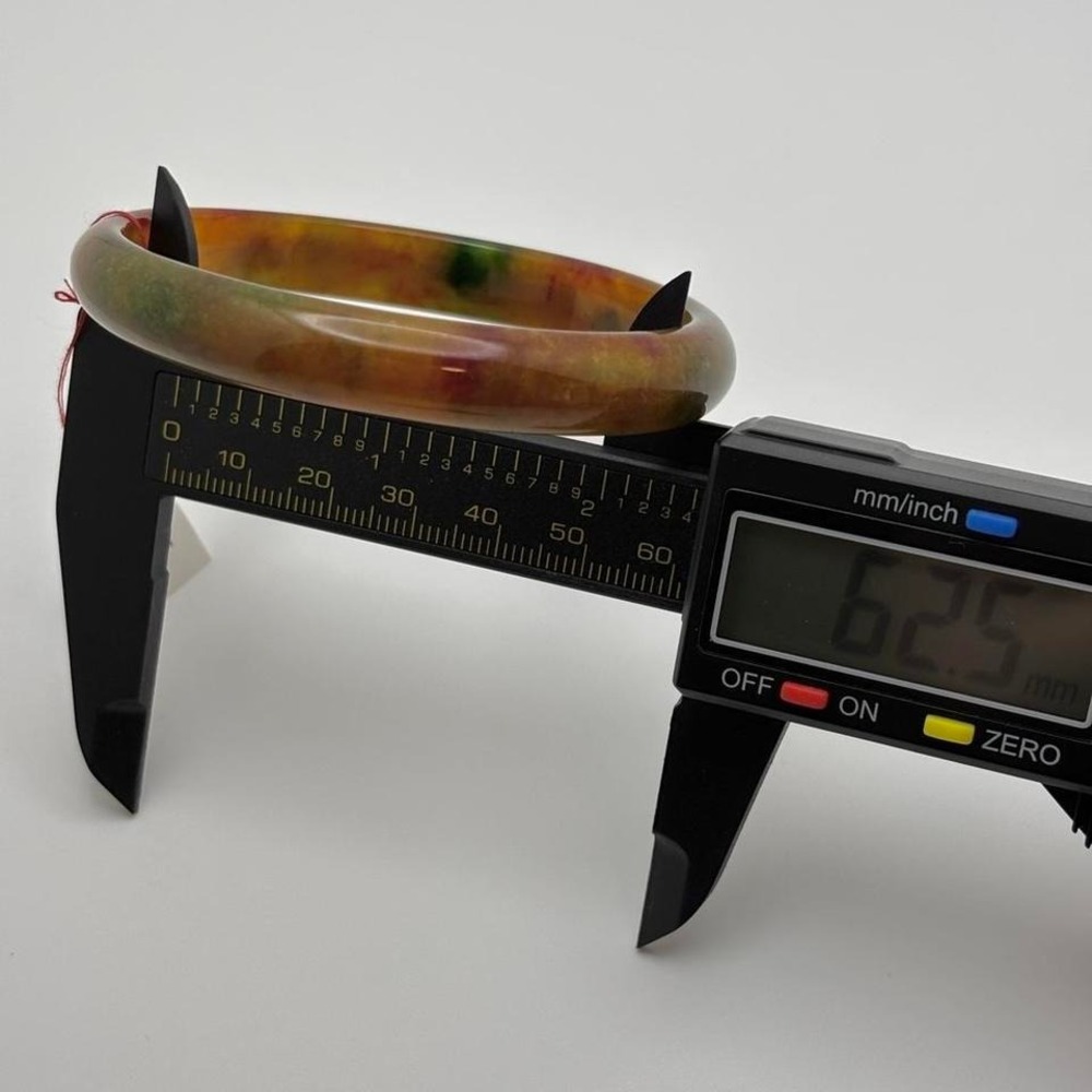 Jade Bangle - Picture 4 of 6